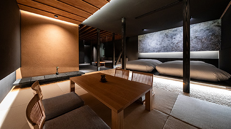 [套房] 客廳+日西合璧的房間+附露天室內浴池的臥室